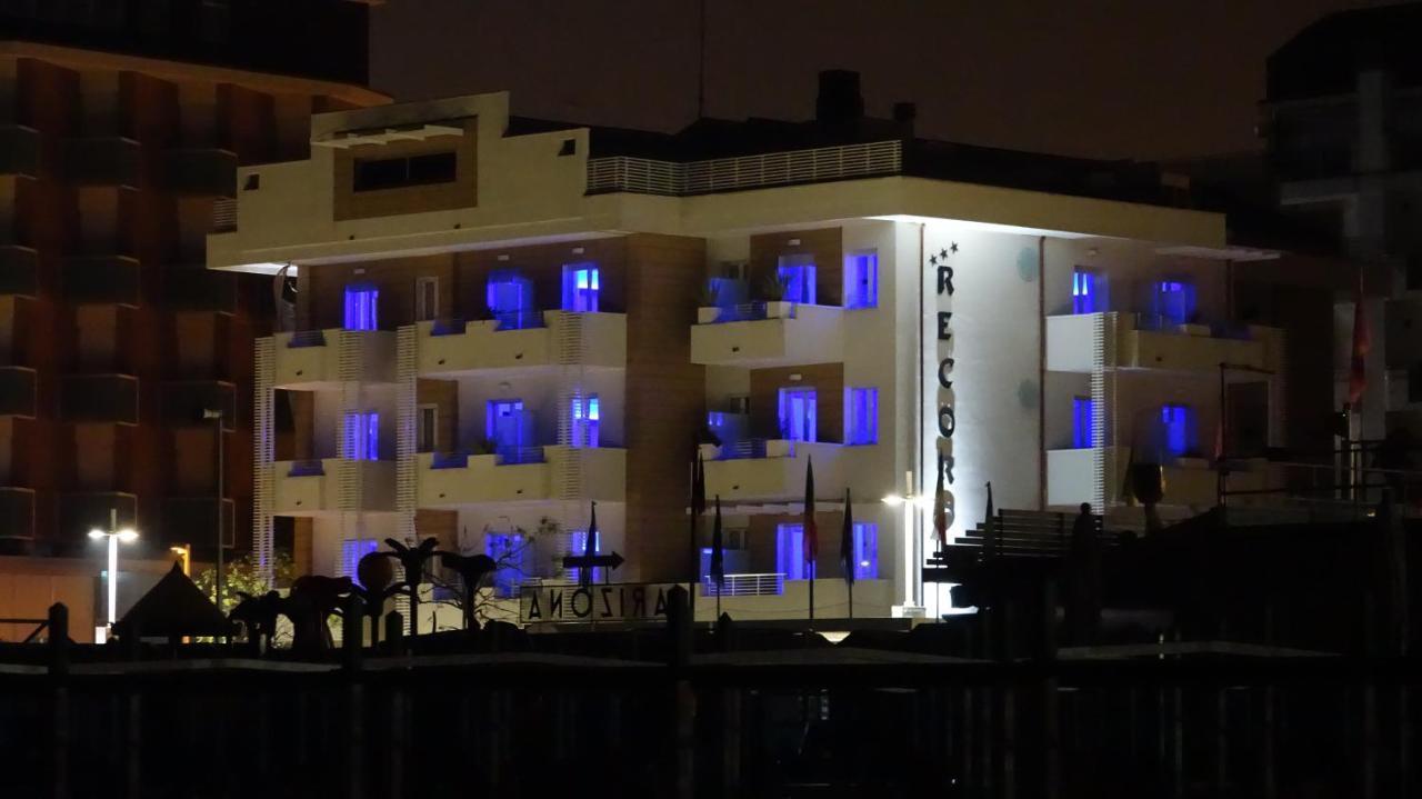 Hotel Record Riccione Exteriör bild